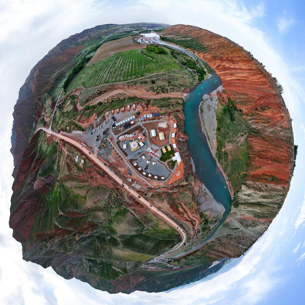 2025-05-18 182933 33P 新疆 石河子 百里丹霞 101丁字路口